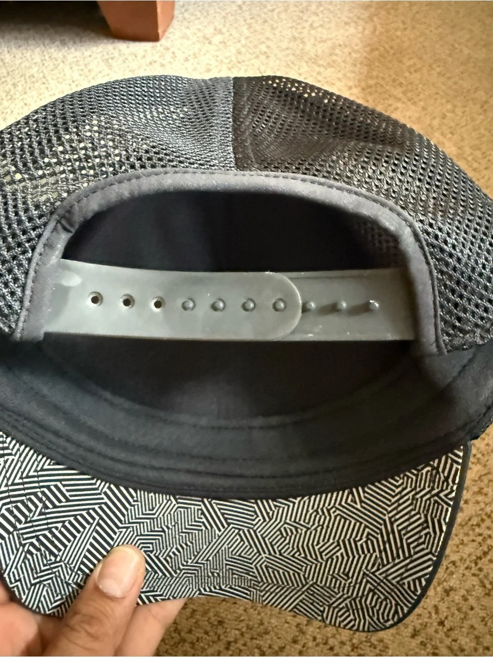 lululemon athletica Black SW2O Performance Trucker Hat